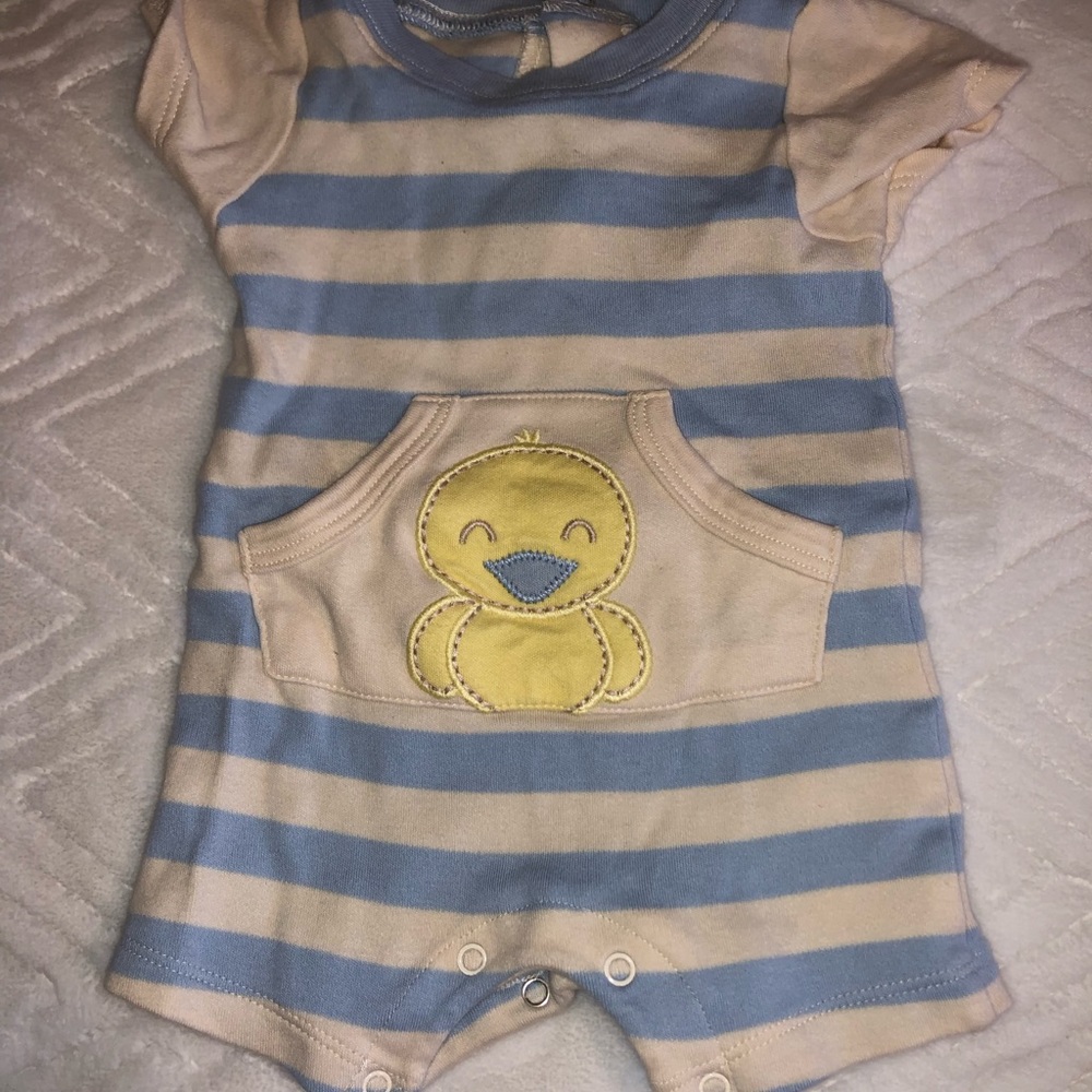 Baby Clothes - Picture 9 of 16